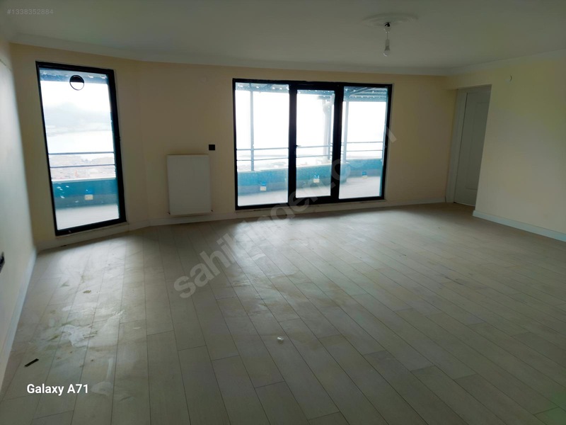 Cadde Oto Emlak'tan Deniz Manzaralı Geniş Balkonlu Sıfır Daire — fotoğraf 10