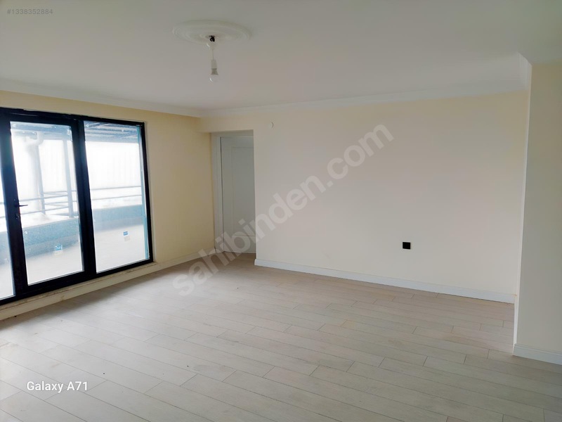 Cadde Oto Emlak'tan Deniz Manzaralı Geniş Balkonlu Sıfır Daire — fotoğraf 12