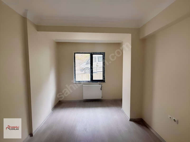 Çarşıda Mutfak Dolaplı Kombili Ve İskanlı Satılık Sıfır 1+1 — fotoğraf 14