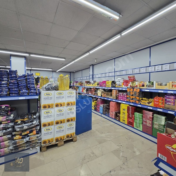 Uslu'dan Zeytinlibahçe Cad. Kurumsal Kiracılı Satılık Dükkan — fotoğraf 5