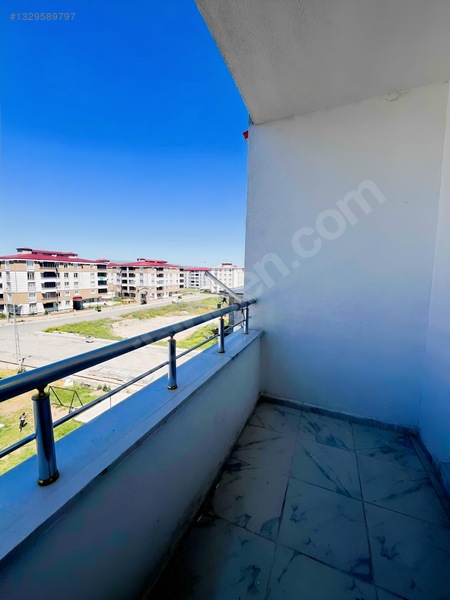 Ada Emlaktan Yenişehir Mah Kiralık 2+1 Daire — fotoğraf 2