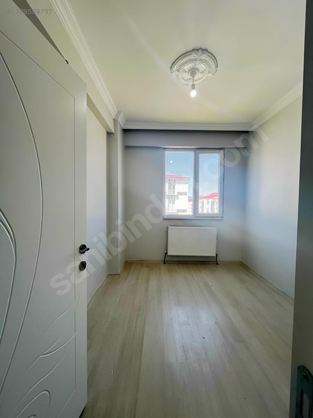 Ada Emlaktan Yenişehir Mah Kiralık 2+1 Daire — fotoğraf 5