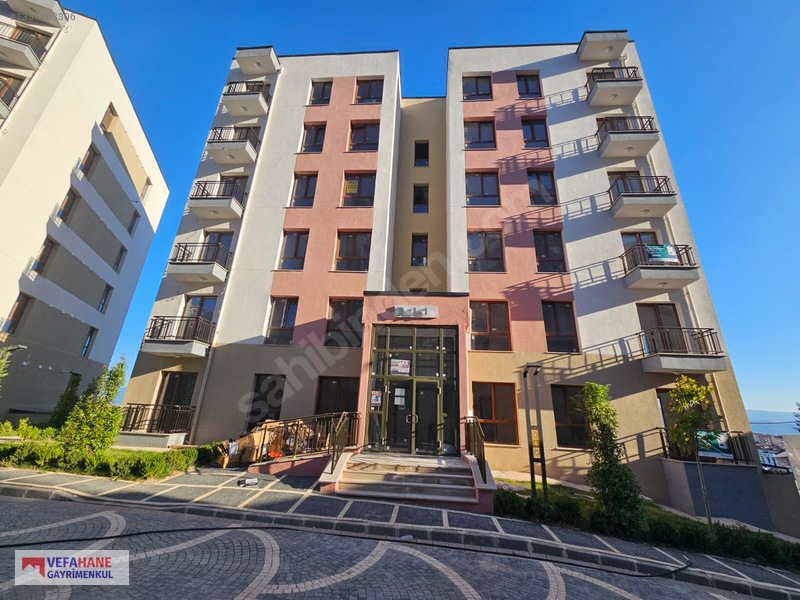 Yeni Cedit Konutları Sıfır 2+1 En Güzel Konumda Kiralık Daire