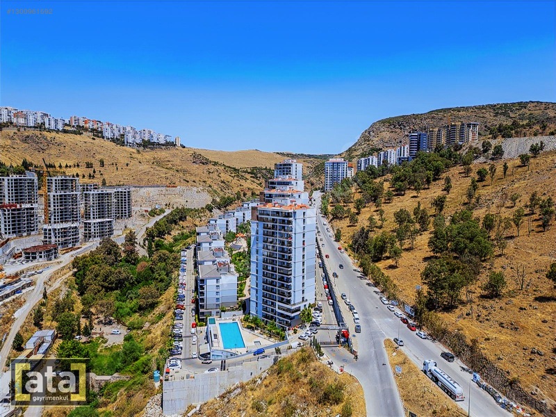 Park Yaşam Santorinide Satılık 2+1 Bahçe Katı | Yatırım Fırsatı — fotoğraf 2