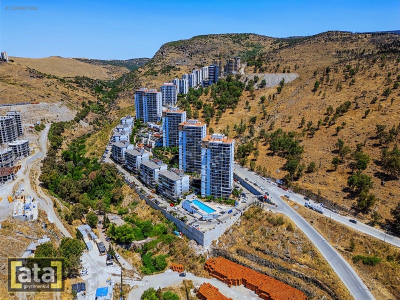 Park Yaşam Santorinide Satılık 2+1 Bahçe Katı | Yatırım Fırsatı — fotoğraf 33