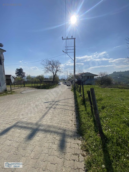 Davutoğlu Emlaktan Satılık .1069m2 Köy İçi Arsa — fotoğraf 14