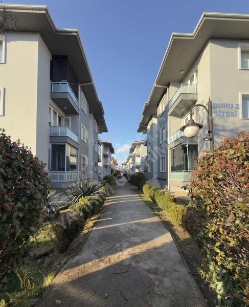 Yatırım'Dan*Duru-2 Sitesi 3+1 145 M2 Ara Kat Memur Kiraclı Daire