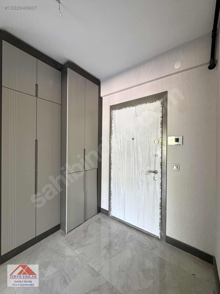 Zirveden Yeni Binada, Bağımsız Mutfaklı Sıfır Kiralık 2+1 Daire — fotoğraf 23