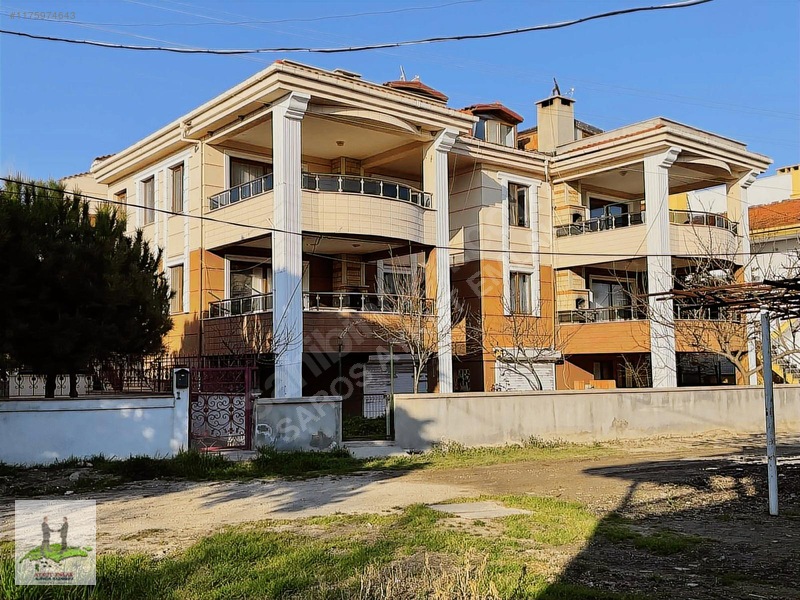Aykut' Tan Yaylada Denize 60M 4+1 Mantolamalı Dublex Yazlık