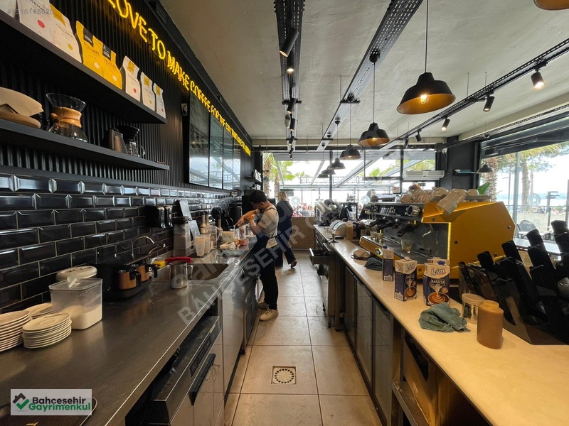Büyükçekmece Sahilde Ünlü Marka Kafe Devren Kiralık — fotoğraf 4