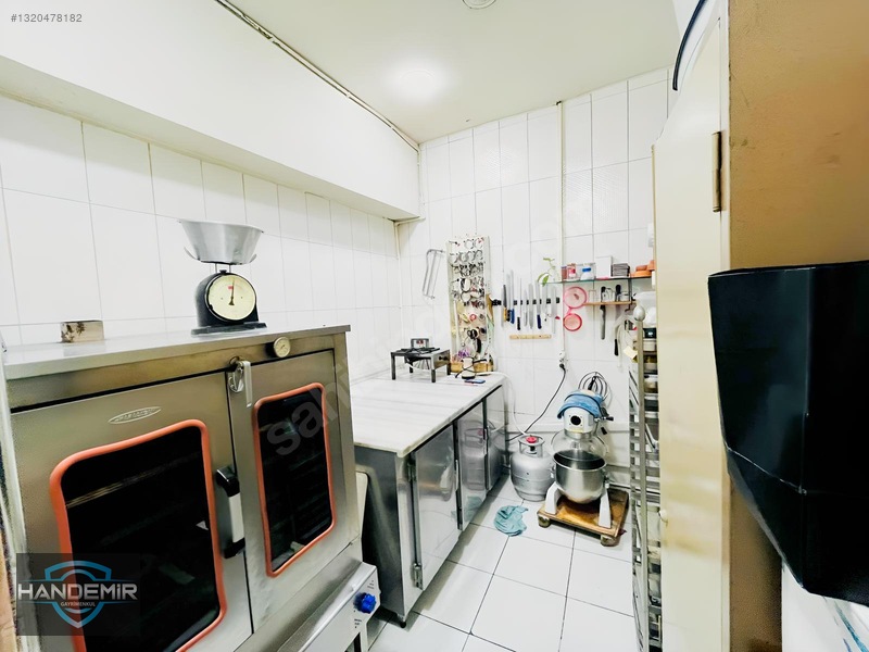 Etiler'e Komşu Köşe Konumda 60m2 Devren Satılık Dükkan — fotoğraf 16