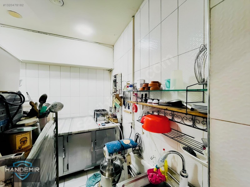 Etiler'e Komşu Köşe Konumda 60m2 Devren Satılık Dükkan — fotoğraf 19