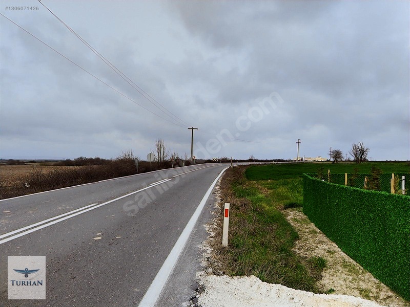 Turhan Emlak'tan Saray Kurtdere'de Satılık Arsa — fotoğraf 3