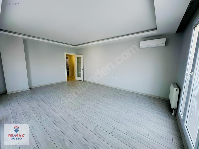 Bağcılar Yürüyüş Yolunda Otoparklı 3+1 — fotoğraf 13
