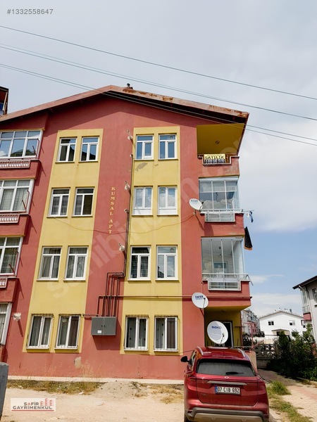 Eğirdir Göl Manzaralı Ara Katta Satılık 3+1 Daire