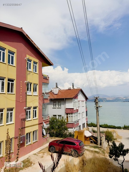 Eğirdir Göl Manzaralı Ara Katta Satılık 3+1 Daire — fotoğraf 4