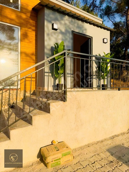 Menderes Çatalcada İçerisinde Evi Olan Satılık Tarla — fotoğraf 2