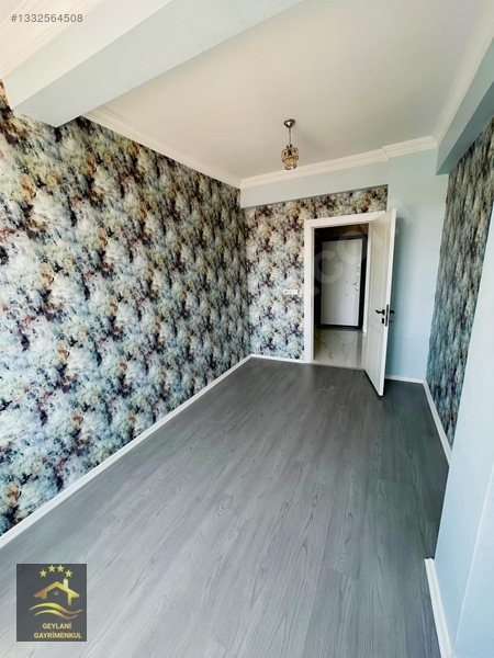 Kiralık Şehir Manzaralı Geniş, Ferah Ve Merkezi Konumda Ara Kat — fotoğraf 14