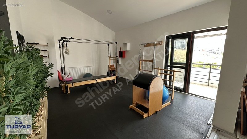 Turyap'tan Park Caddesinde Spor Salonunda Satılık Hisse — fotoğraf 4