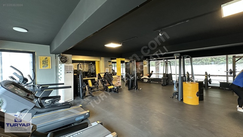 Turyap'tan Park Caddesinde Spor Salonunda Satılık Hisse — fotoğraf 8