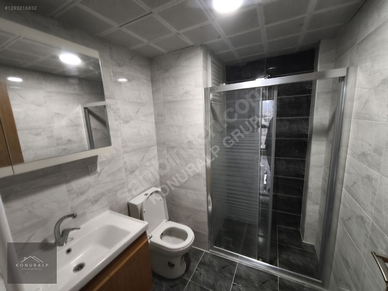 Konuralp Grup'tan Güney Cephe 2+1çift Wc Banyo Eşyalı Satılık — fotoğraf 14
