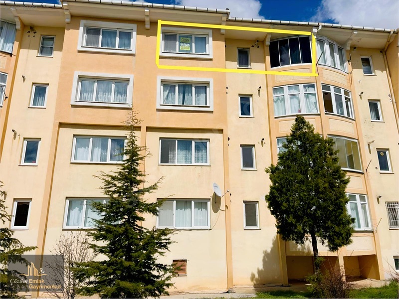 Çözüm Emlak"Dan Satılık 2+1 Daire