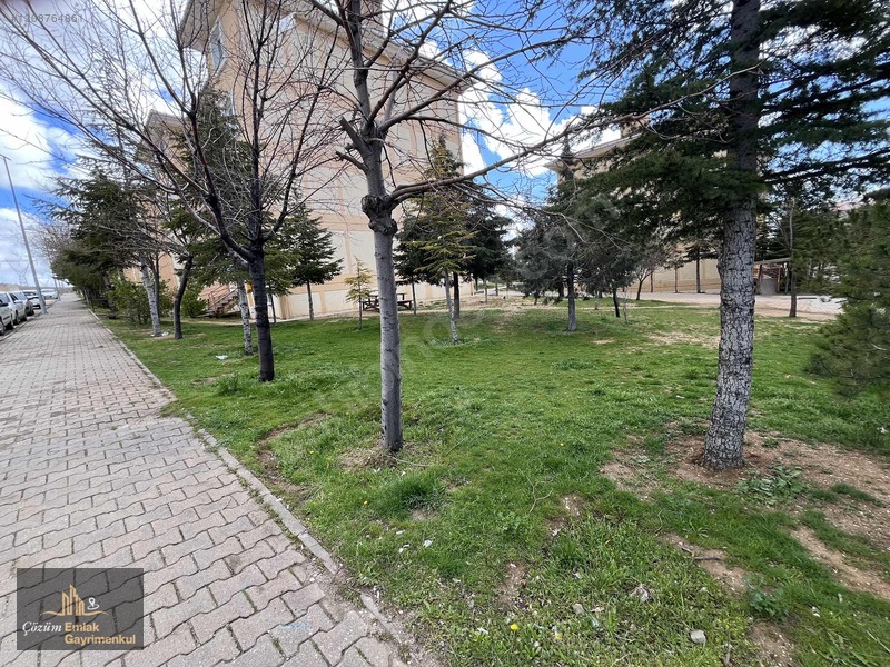 Çözüm Emlak"dan Satılık 2+1 Daire — fotoğraf 5