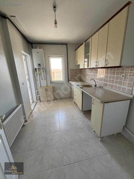 Çözüm Emlak"dan Satılık 2+1 Daire — fotoğraf 12