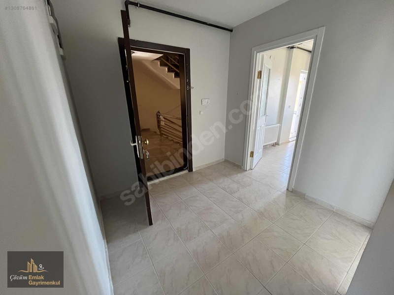 Çözüm Emlak"dan Satılık 2+1 Daire — fotoğraf 26