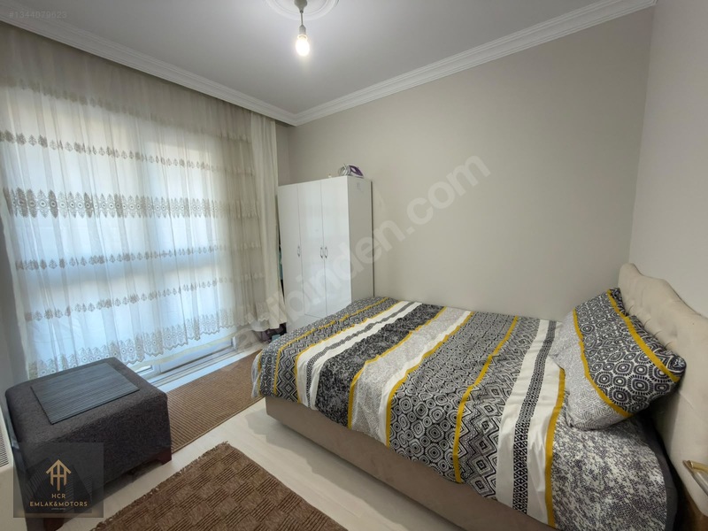Merkezi Konumda Eşyalı Balkonlu Kiralık 1+1 Daire — fotoğraf 7