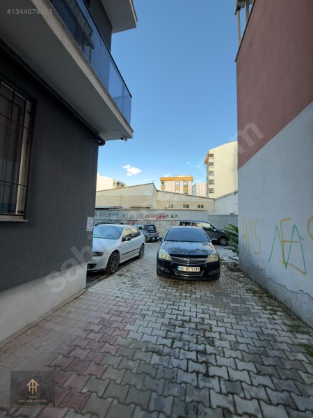 Merkezi Konumda Eşyalı Balkonlu Kiralık 1+1 Daire — fotoğraf 17