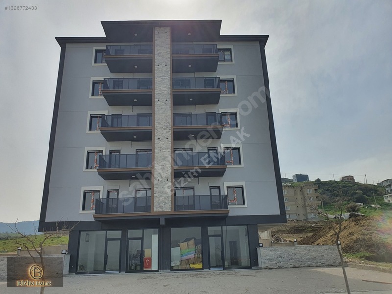 Güzelhisar Caddesinde Sıfır 2+1 Kombi+Panjur+Ankastreli Daire