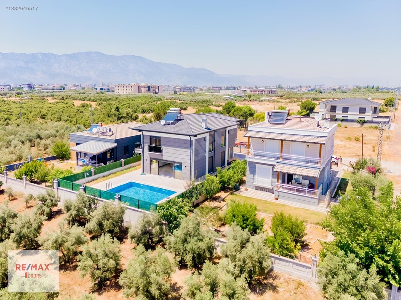 5+1 | 500 M² Müstakil Parselde Havuzlu Lüks Villa — fotoğraf 2