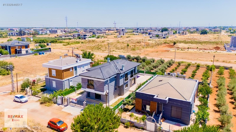5+1 | 500 M² Müstakil Parselde Havuzlu Lüks Villa — fotoğraf 10