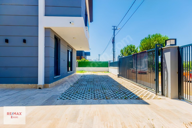 5+1 | 500 M² Müstakil Parselde Havuzlu Lüks Villa — fotoğraf 14
