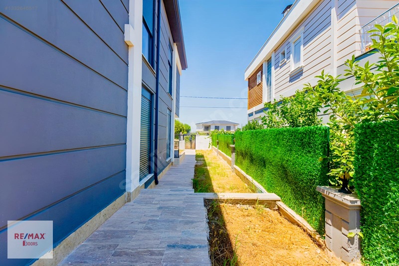 5+1 | 500 M² Müstakil Parselde Havuzlu Lüks Villa — fotoğraf 16