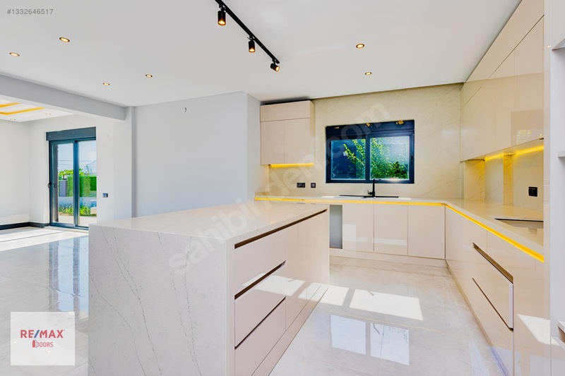 5+1 | 500 M² Müstakil Parselde Havuzlu Lüks Villa — fotoğraf 24