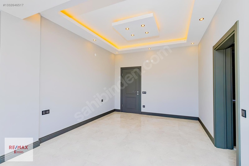5+1 | 500 M² Müstakil Parselde Havuzlu Lüks Villa — fotoğraf 27