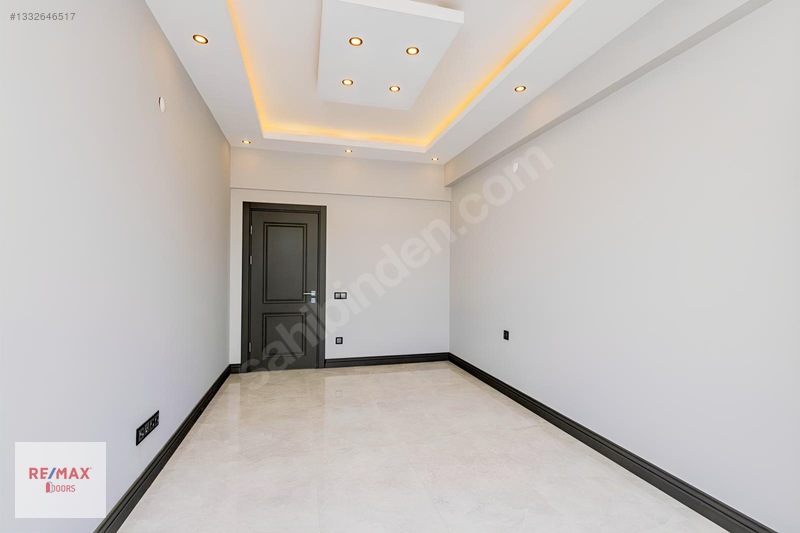 5+1 | 500 M² Müstakil Parselde Havuzlu Lüks Villa — fotoğraf 39