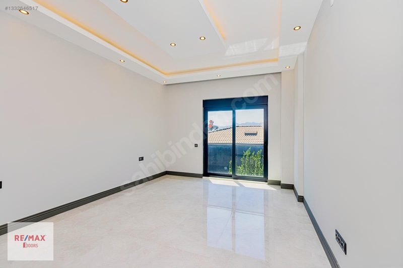 5+1 | 500 M² Müstakil Parselde Havuzlu Lüks Villa — fotoğraf 40