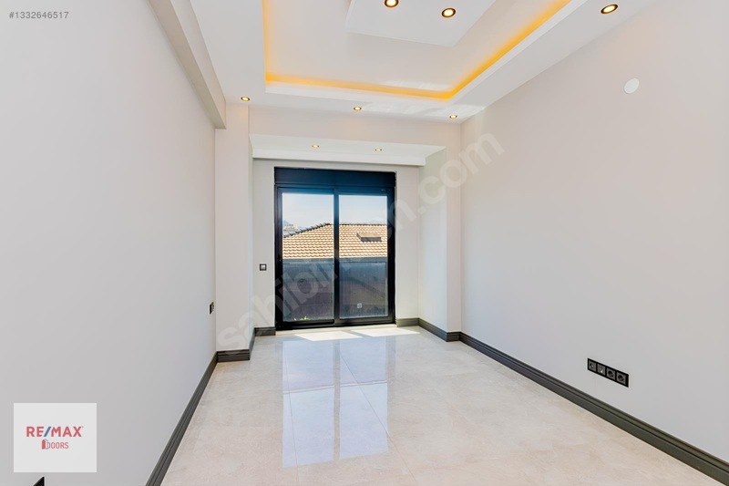 5+1 | 500 M² Müstakil Parselde Havuzlu Lüks Villa — fotoğraf 41