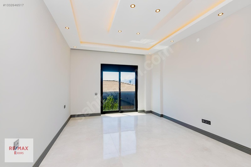 5+1 | 500 M² Müstakil Parselde Havuzlu Lüks Villa — fotoğraf 43