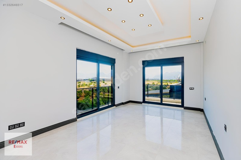5+1 | 500 M² Müstakil Parselde Havuzlu Lüks Villa — fotoğraf 48