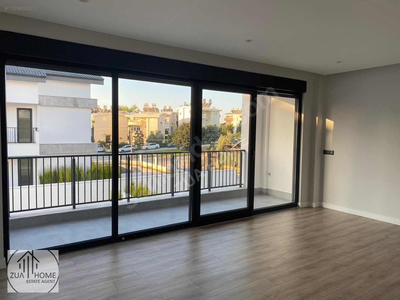 Sıde Kemerde Merkezi Konumda Lüks Triplex Villa — fotoğraf 10