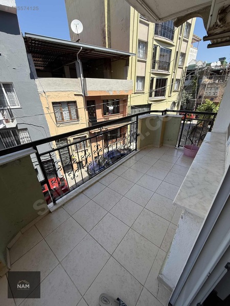 İzmir Karabağlar Çalıkuşu Mahallesi 4 Katlı Bakımlı Bina — fotoğraf 30