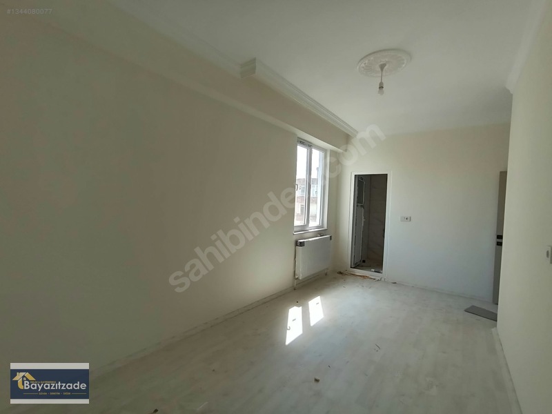 Bayazıtzade Emlak'tan Fatih Mahallesinde Kiralık 2+1 — fotoğraf 8