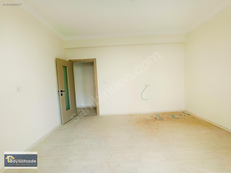 Bayazıtzade Emlak'tan Fatih Mahallesinde Kiralık 2+1 — fotoğraf 14