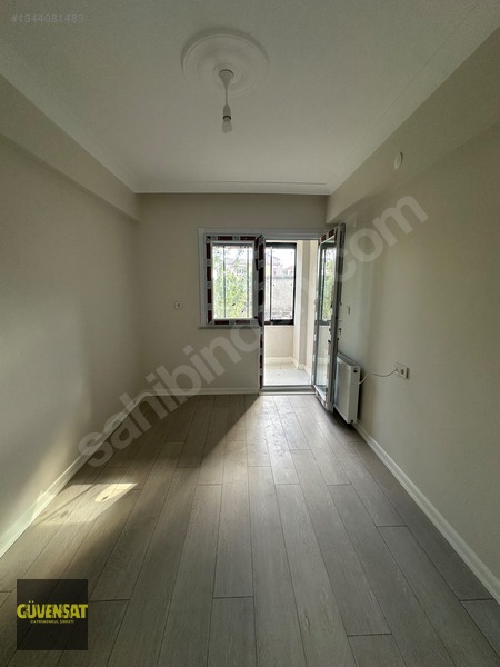 Pınar Mahallesinde Satılık 2+0 Balkonlu Geniş Daire — fotoğraf 11