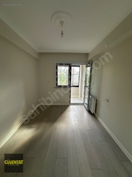 Pınar Mahallesinde Satılık 2+0 Balkonlu Geniş Daire — fotoğraf 12