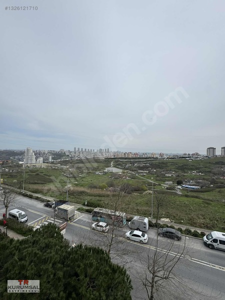 Bahçeşehir 2. Kısımda Geniş Arakat Şerefiyeli Satılık 3+1 — fotoğraf 4
